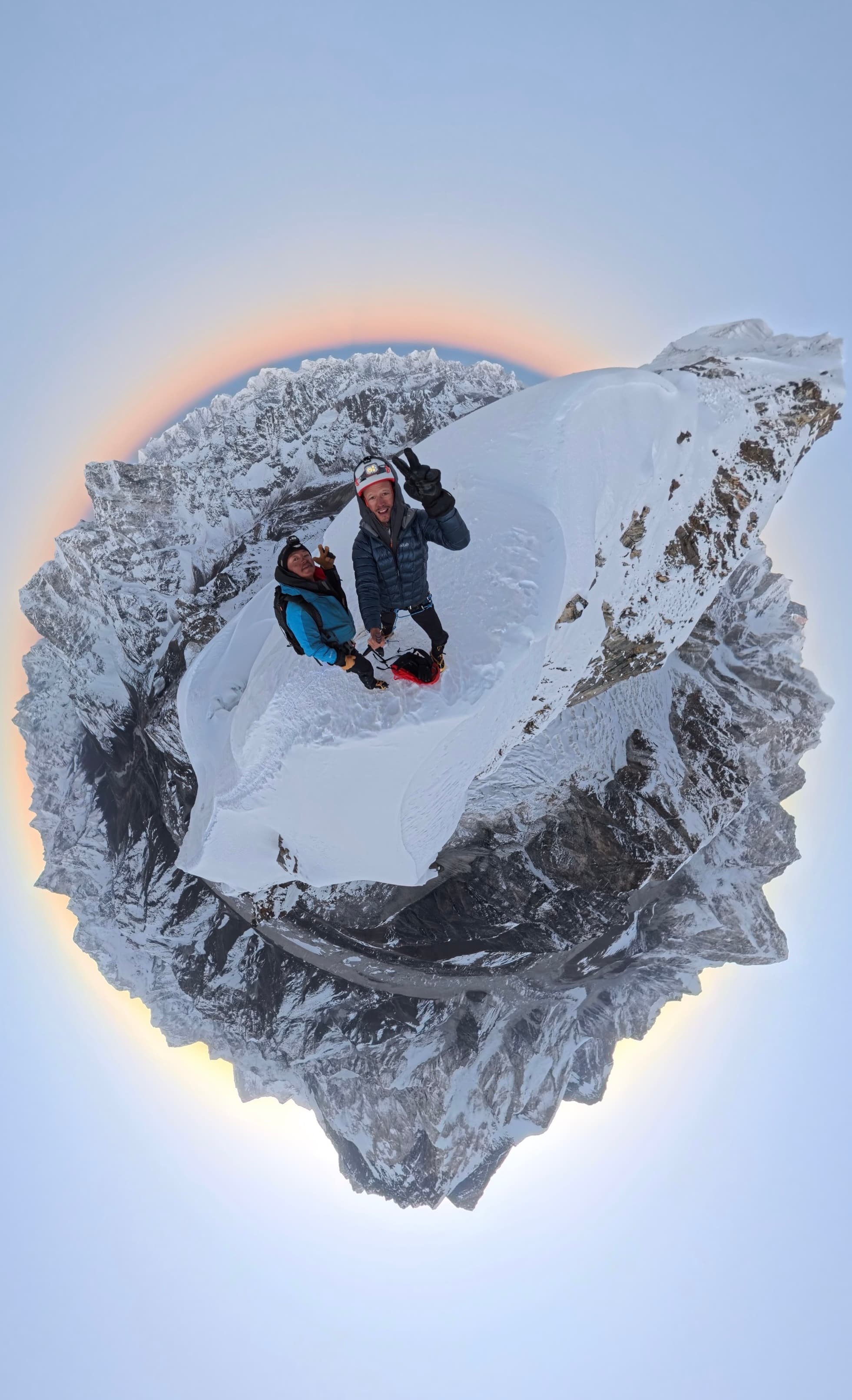 Lobuche East